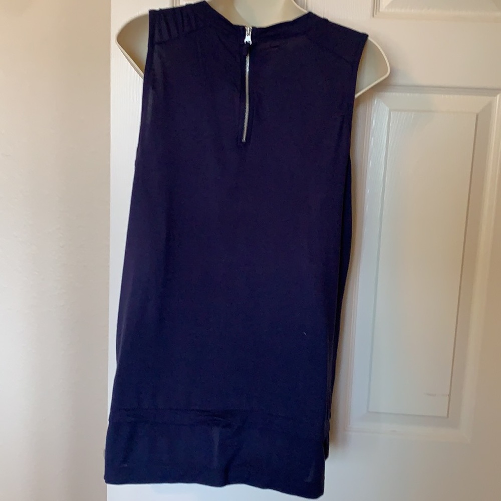 Disney Parks Sleeveless Discover the Magic Top - Picture 5 of 6